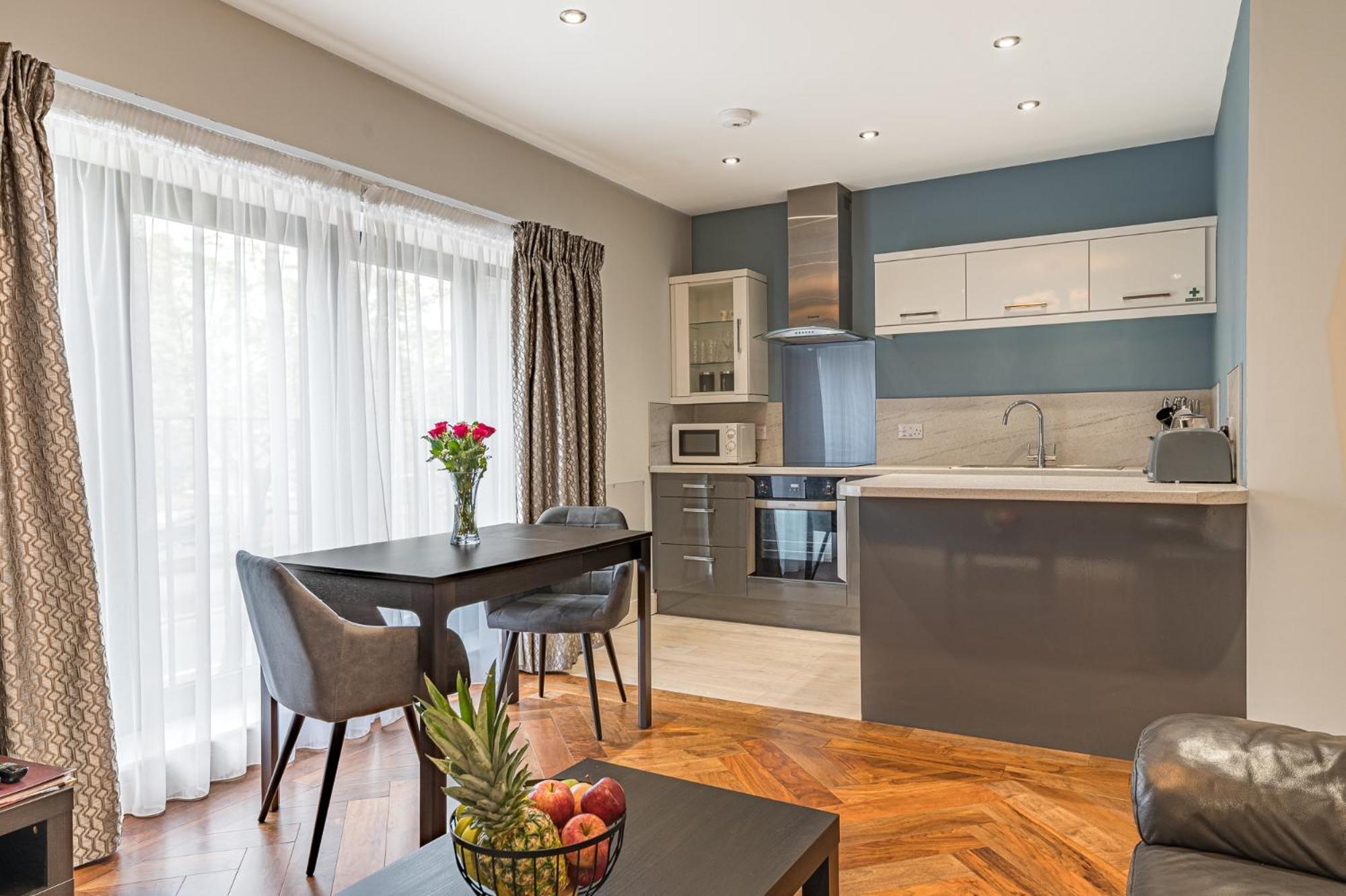 Abbey Apartments Modern Aparthotel For Tourists & Professionals Barrow-in-Furness Exterior photo