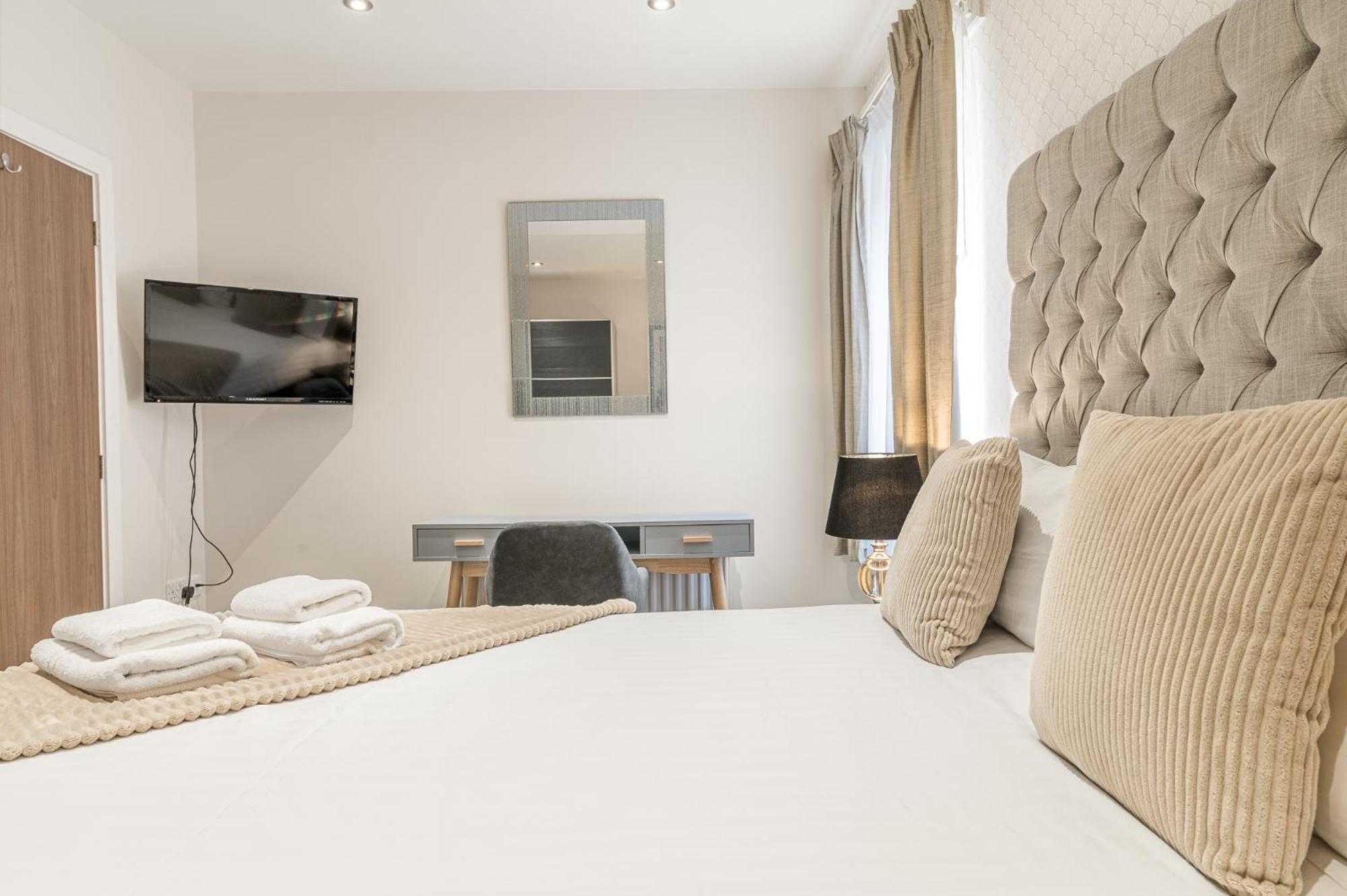 Abbey Apartments Modern Aparthotel For Tourists & Professionals Barrow-in-Furness Room photo