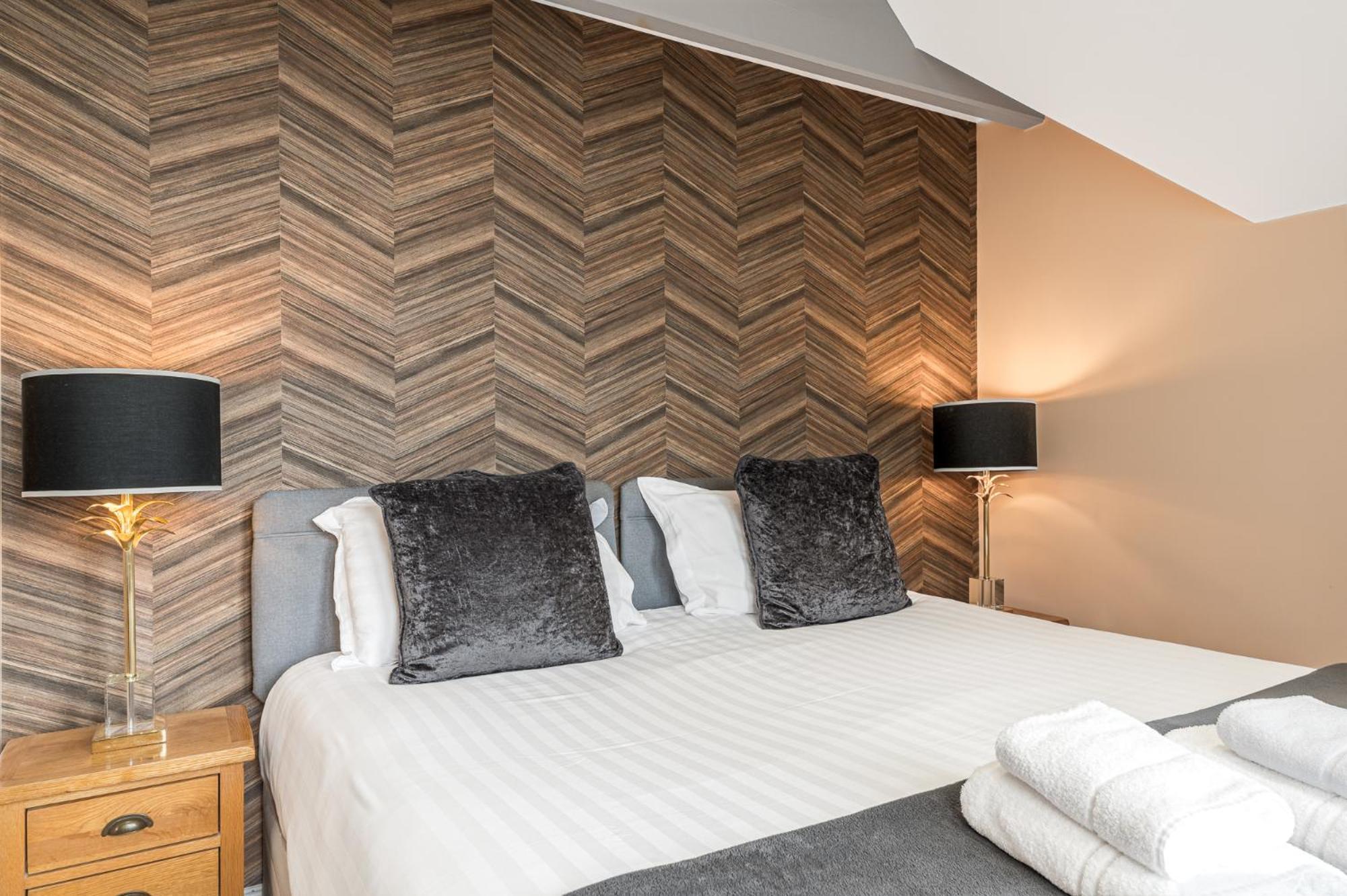 Abbey Apartments Modern Aparthotel For Tourists & Professionals Barrow-in-Furness Room photo